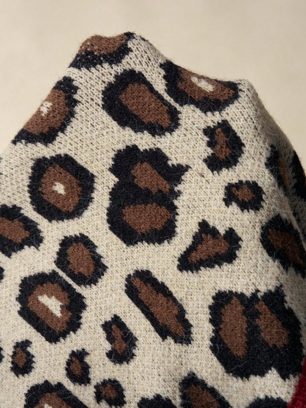 Brown Casual Women's Leopard Print & Star Sweater - Picture 8 of 8
